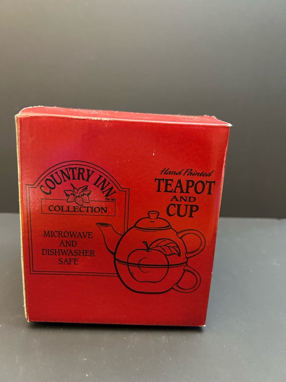 Country Inn Collection Teapot and Cup